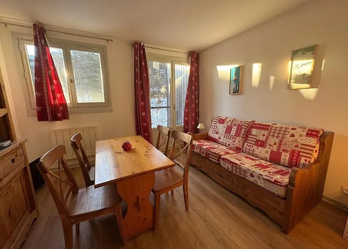 Studio-cabine Au Calme à à Pied, Nature&repos Allos